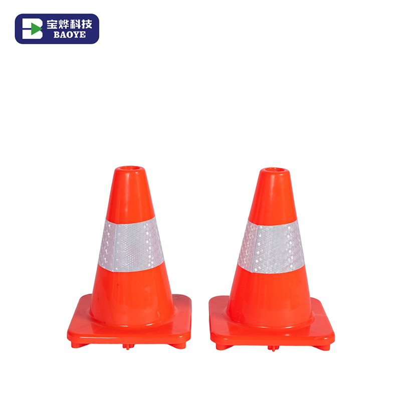 Cono de tráfico de seguridad de PVC liviano y duradero de 12 pulgadas