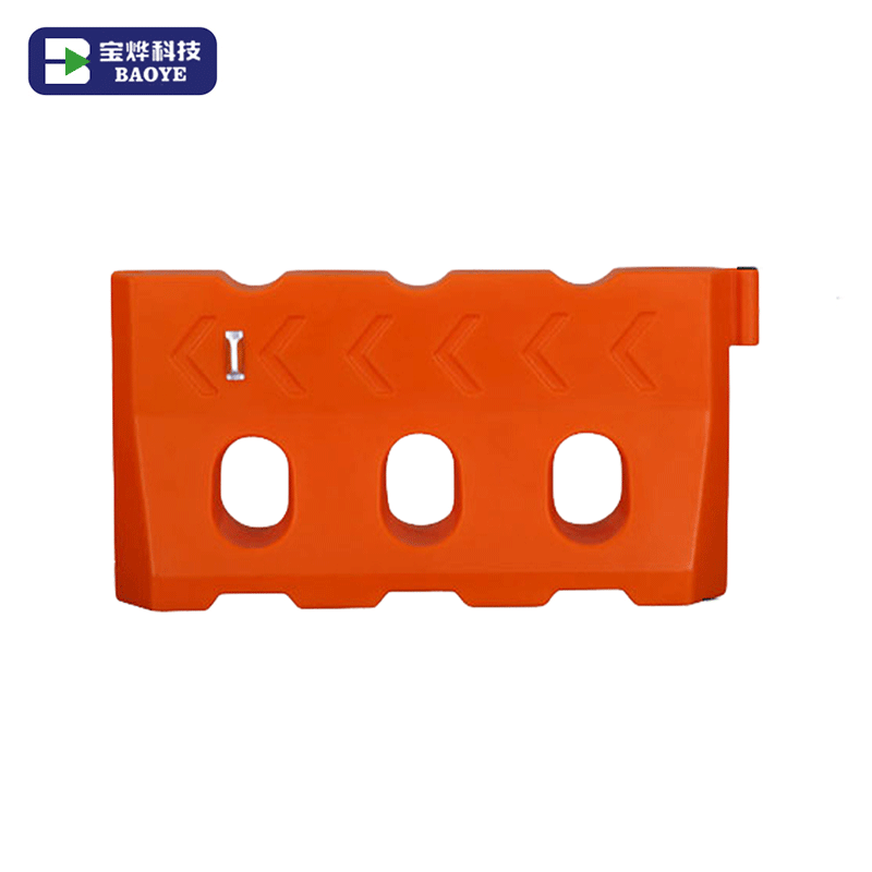Barrera de Seguridad Vial de Plástico Rellenable con Agua de 1500 × 800 mm, Moldeada por Soplado y de Alta Resistencia