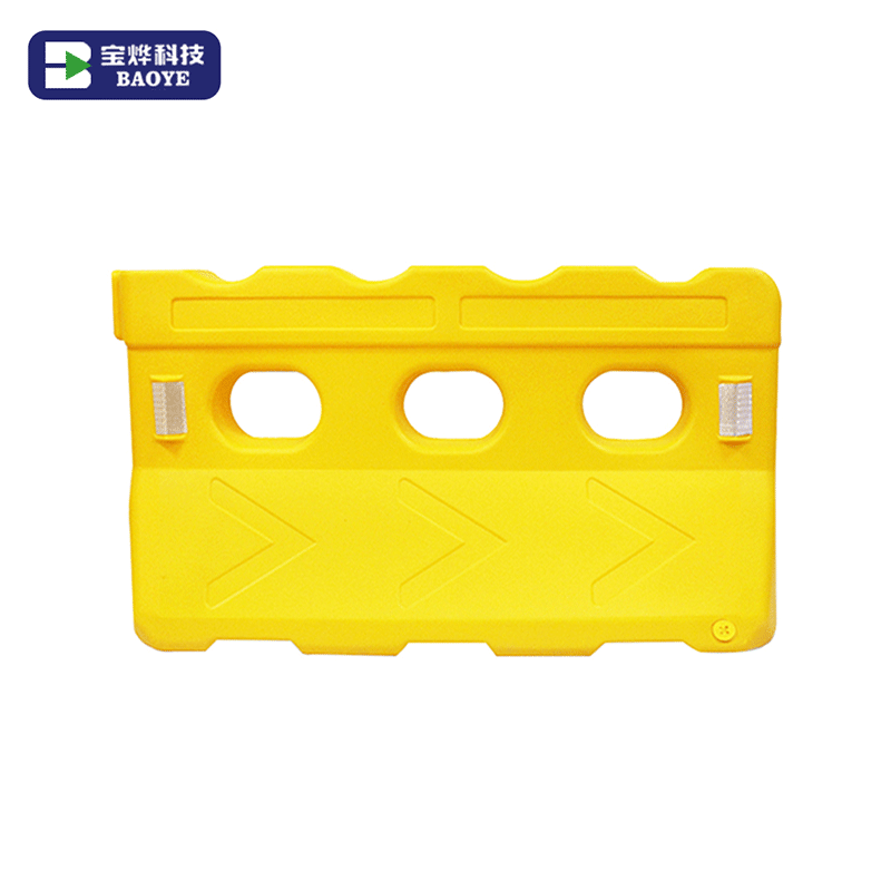 Barrera Portátil de Seguridad Vial Rellenable con Agua de 1400 × 760 mm con Tres Orificios